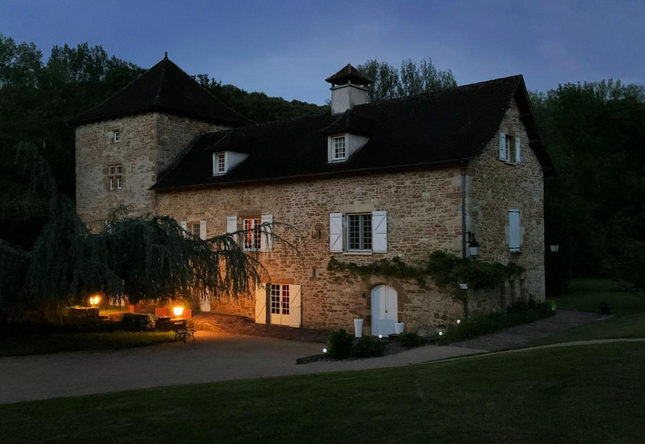 Le Moulin Du Boisset Bed & Breakfast Saint-Denis-les-Martel ภายนอก รูปภาพ